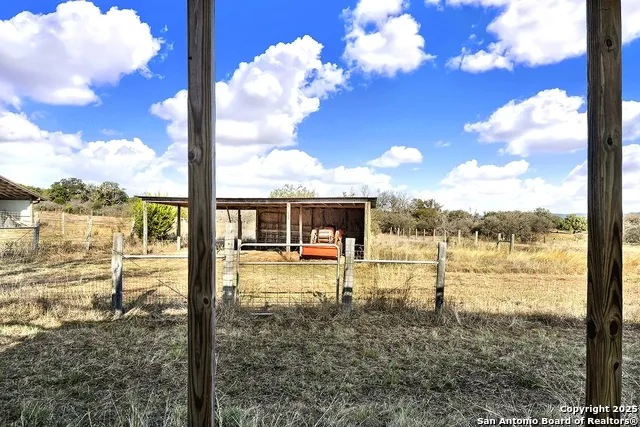 16103 State Highway 16 N Medina, TX 78055